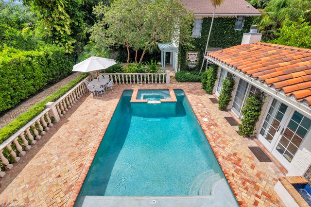 230 SUNSET Road, West Palm Beach, FL 33401