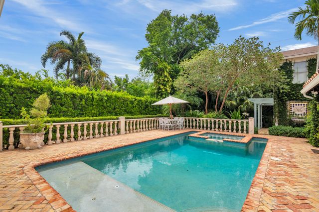 230 SUNSET Road, West Palm Beach, FL 33401