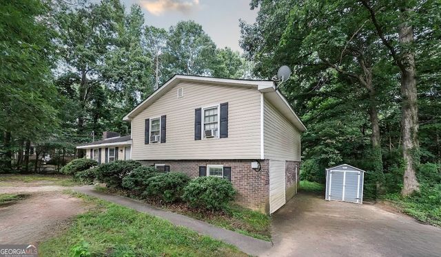 345 Henson Circle, Carrollton, GA 30117