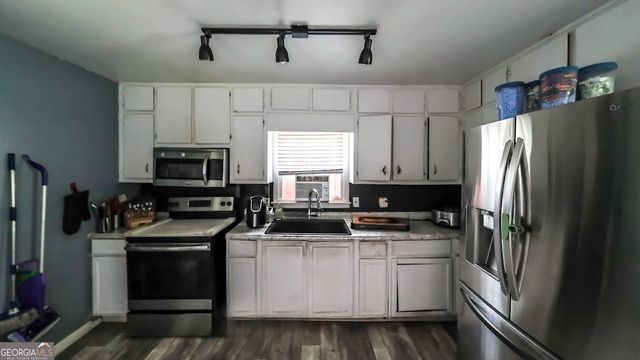 345 Henson Circle, Carrollton, GA 30117