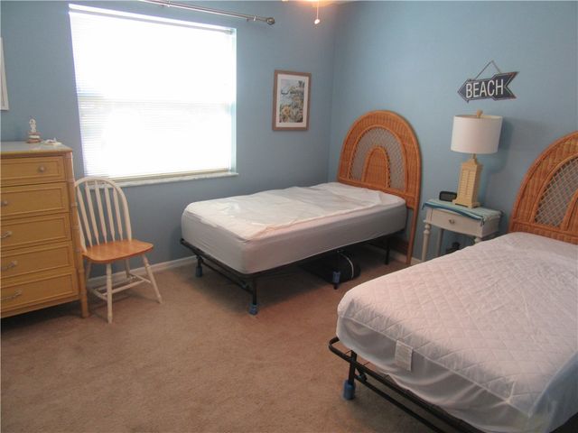 670 E Lake Jasmine Circle 104, Vero Beach, FL 32962