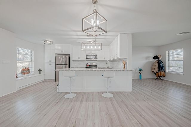 1612 2nd Street, League City, TX 77573