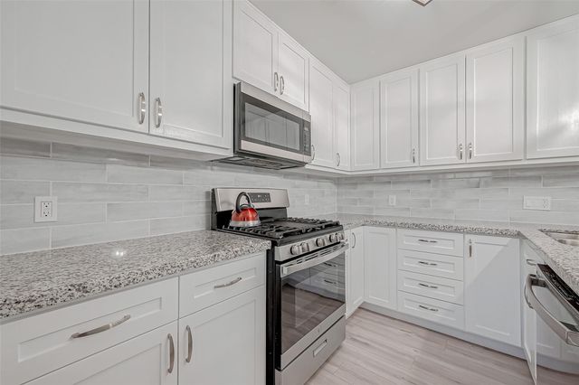 1612 2nd Street, League City, TX 77573