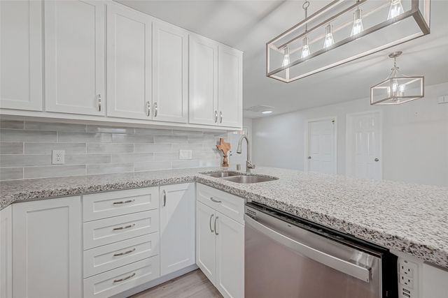 1612 2nd Street, League City, TX 77573