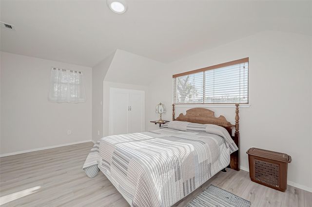 1612 2nd Street, League City, TX 77573