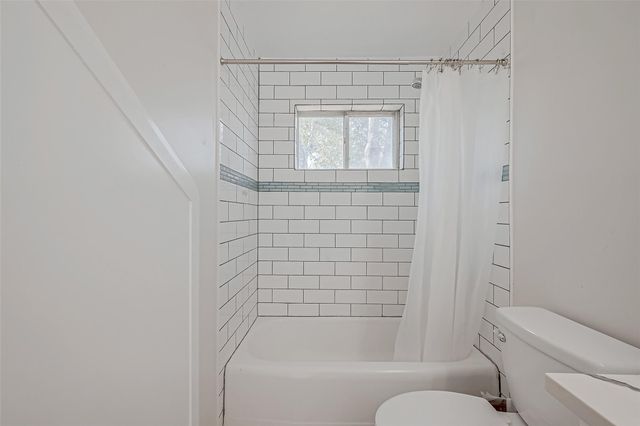 1612 2nd Street, League City, TX 77573