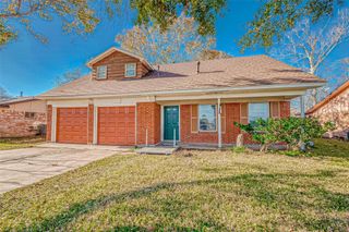1612 2nd Street, League City, TX 77573