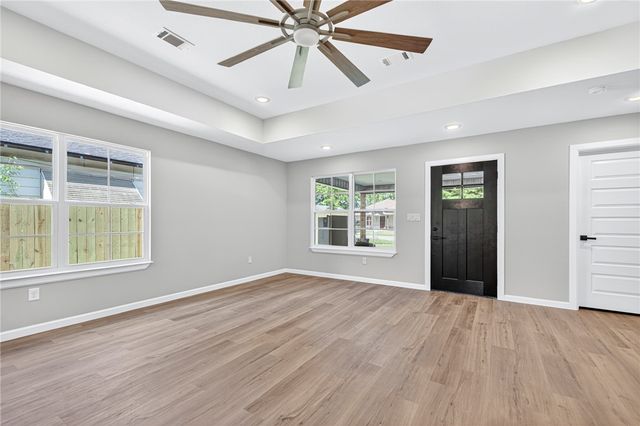 2021 30th Street, Fort Smith, AR 72904