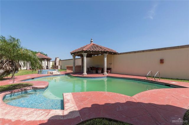 1409 W Calle Espana, Pharr, TX 78577