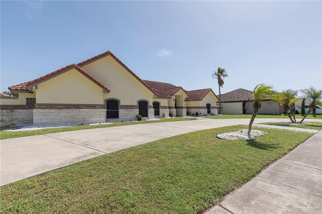 1409 W Calle Espana, Pharr, TX 78577