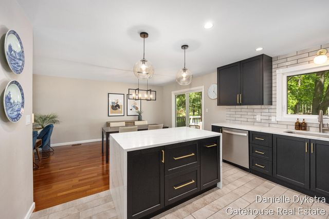 4063 Cambridge Drive, Georgetown Twp, MI 49426