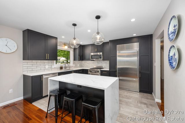 4063 Cambridge Drive, Georgetown Twp, MI 49426