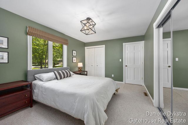 4063 Cambridge Drive, Georgetown Twp, MI 49426
