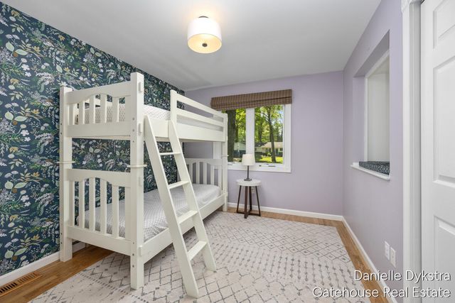 4063 Cambridge Drive, Georgetown Twp, MI 49426
