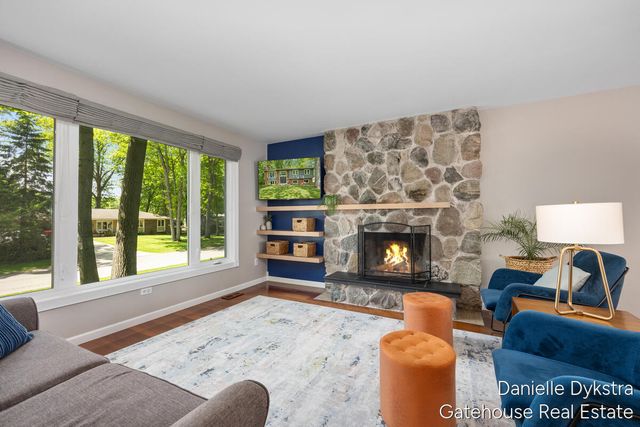 4063 Cambridge Drive, Georgetown Twp, MI 49426