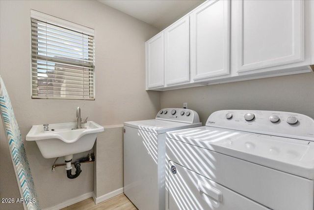 2942 S SIERRA Heights, Mesa, AZ 85212