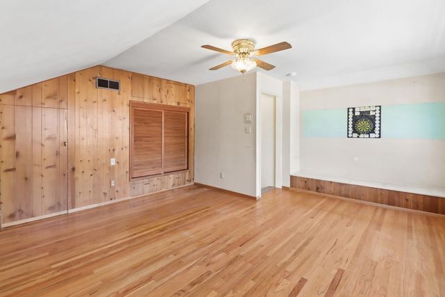 3245 Becerra Way, Sacramento, CA 95821