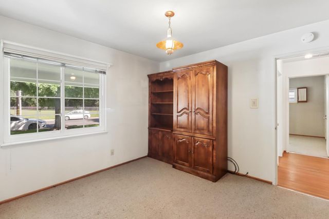 3245 Becerra Way, Sacramento, CA 95821