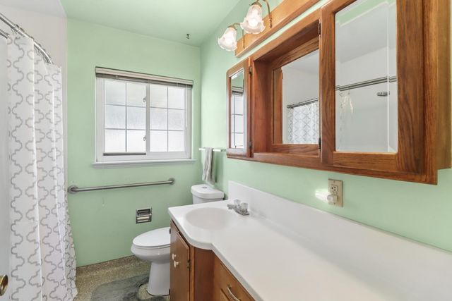 3245 Becerra Way, Sacramento, CA 95821