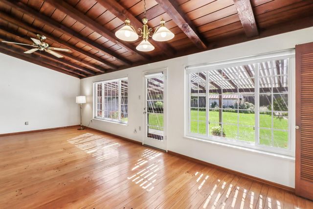 3245 Becerra Way, Sacramento, CA 95821