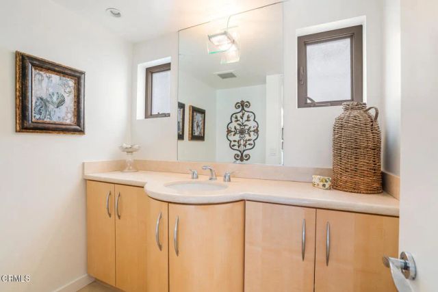 3300 Ocean Drive, Oxnard, CA 93035