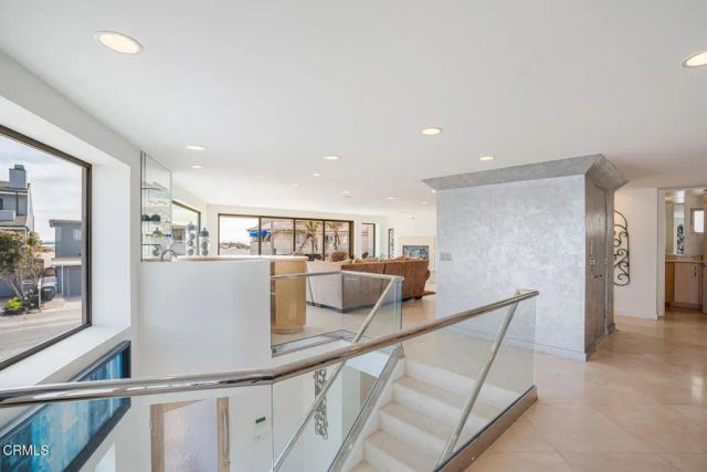 3300 Ocean Drive, Oxnard, CA 93035