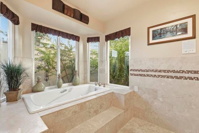 1524 Zutano Lane, Fallbrook, CA 92028