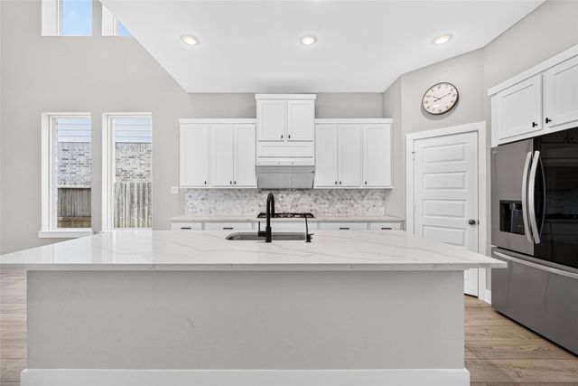 6026 Churchill Springs Lane, Fulshear, TX 77441