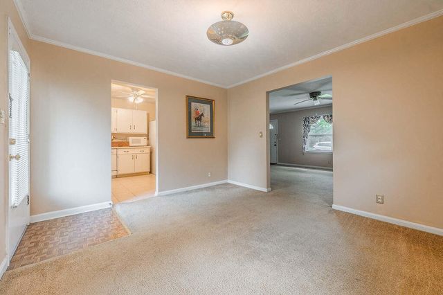 466 Sheridan Drive, Lexington, KY 40503