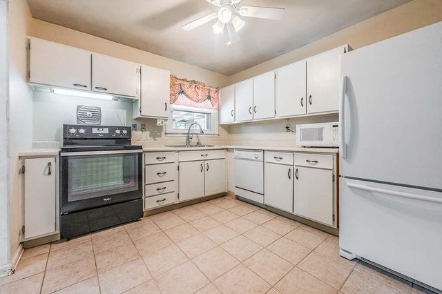 466 Sheridan Drive, Lexington, KY 40503