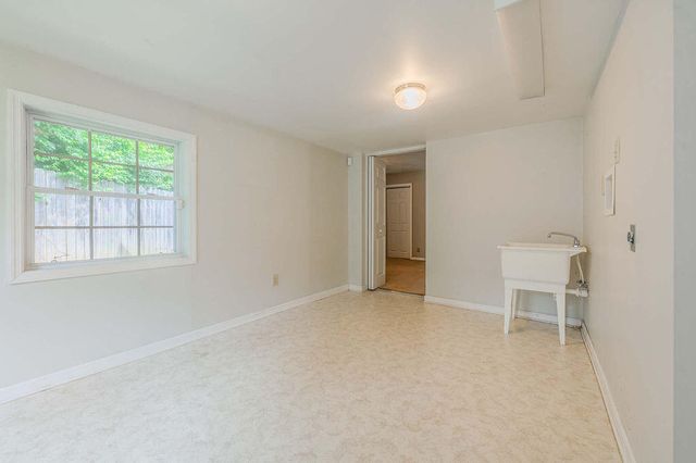 466 Sheridan Drive, Lexington, KY 40503