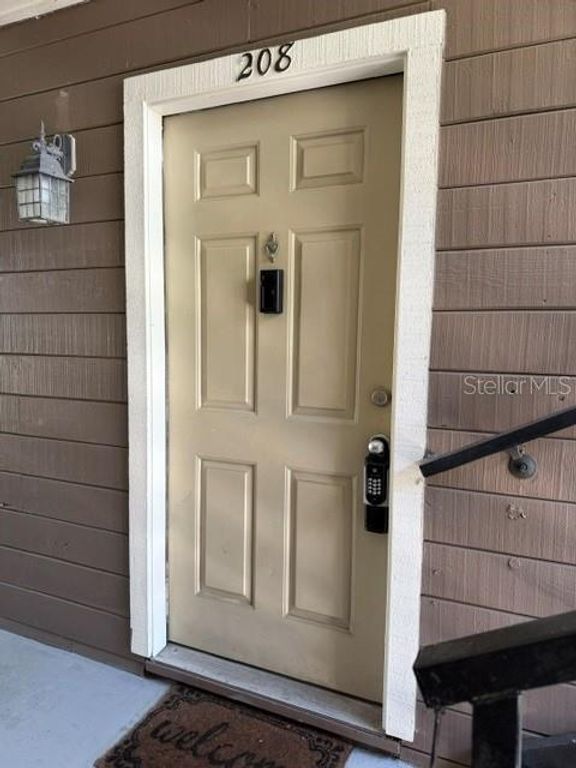 208 AFTON SQUARE 208, Altamonte Springs, FL 32714