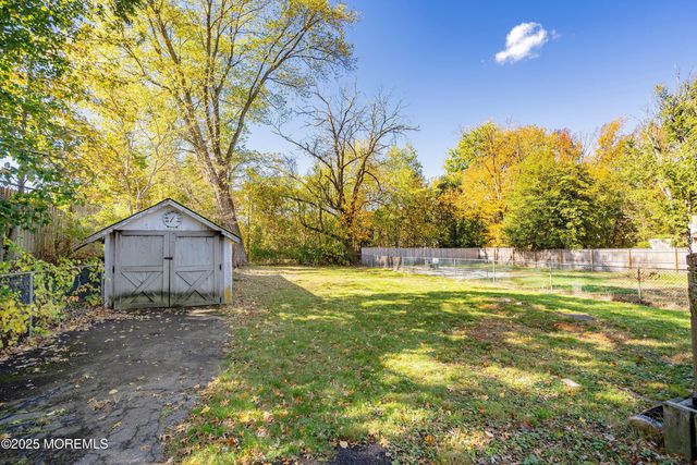 29 Wilson Avenue, Manalapan, NJ 07726