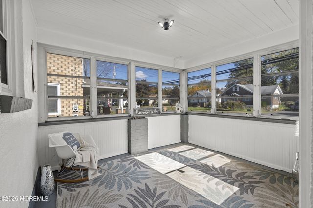 29 Wilson Avenue, Manalapan, NJ 07726