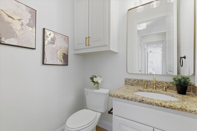 2600 Almanzor Avenue, Irving, TX 75062