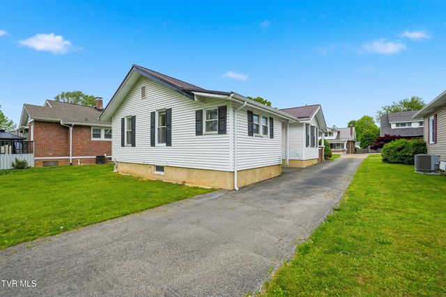 518 Carolina Avenue, Bristol, TN 37620