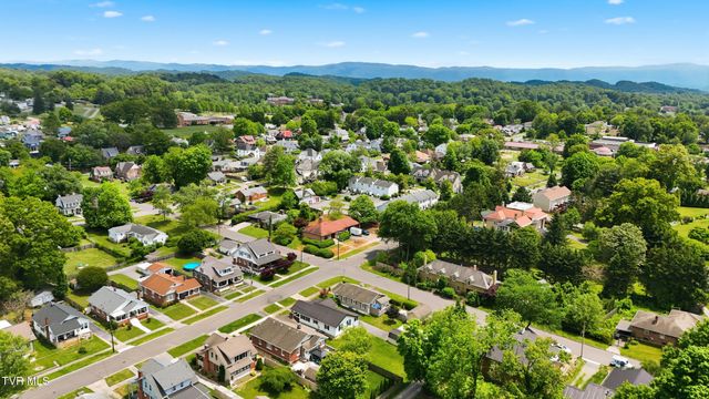 518 Carolina Avenue, Bristol, TN 37620