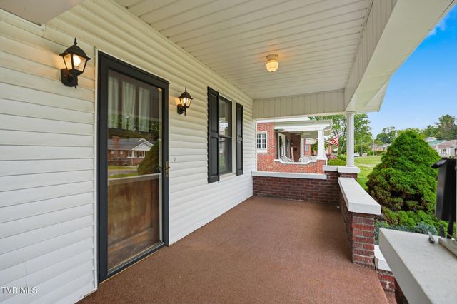 518 Carolina Avenue, Bristol, TN 37620