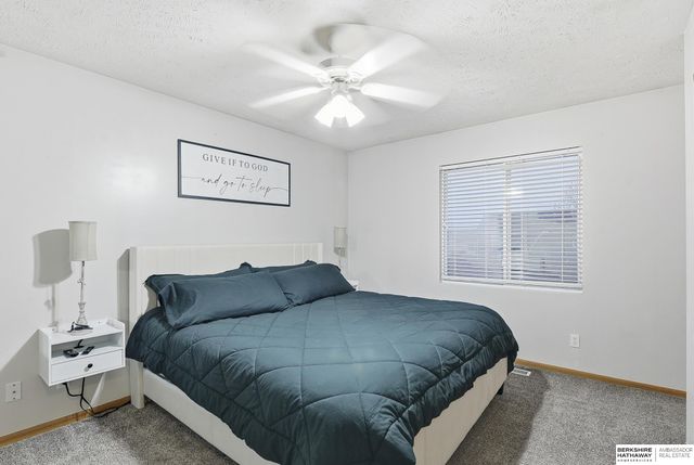 6217 N 129th Street, Omaha, NE 68164