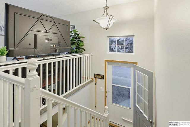 6217 N 129th Street, Omaha, NE 68164