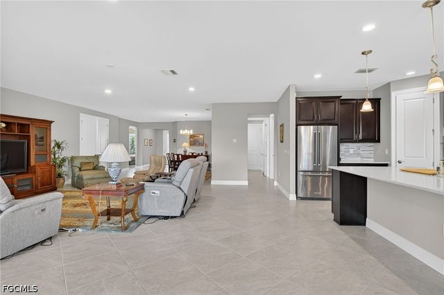 11279 Thurston Chase, Fort Myers, FL 33913