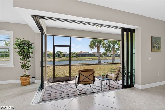 11279 Thurston Chase, Fort Myers, FL 33913