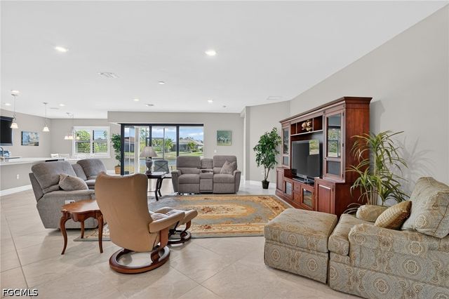 11279 Thurston Chase, Fort Myers, FL 33913