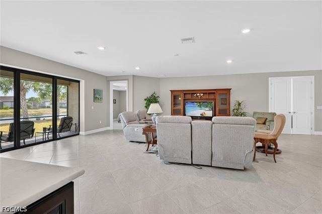 11279 Thurston Chase, Fort Myers, FL 33913