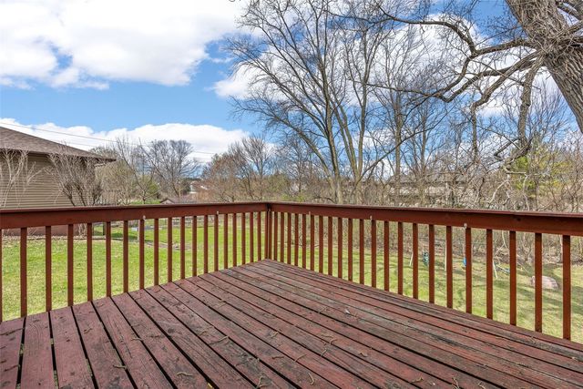 2326 Plaen View Drive, Iowa City, IA 52246