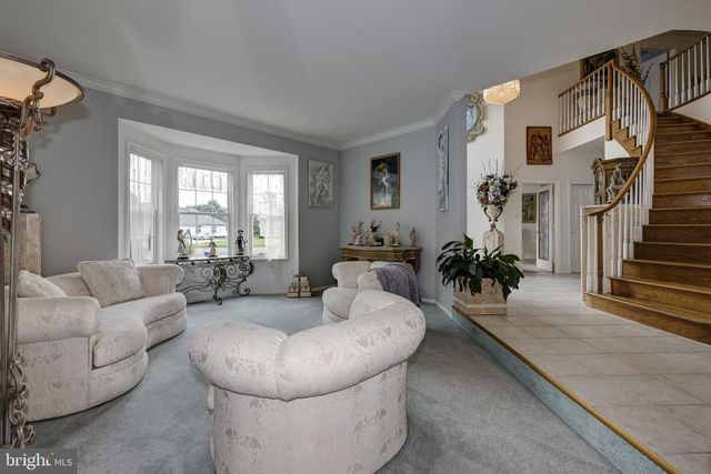 8 WELLS CT, Hainesport, NJ 08036