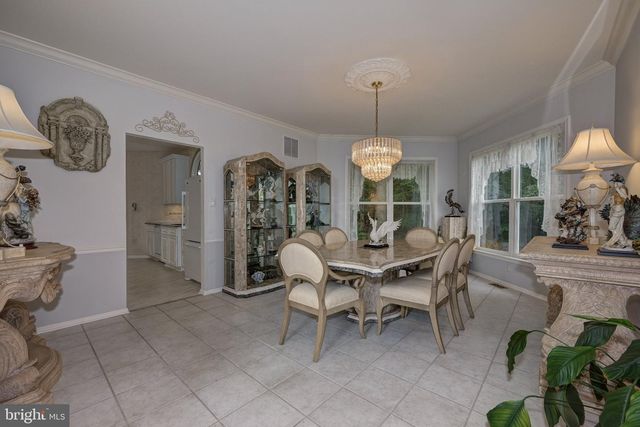8 WELLS CT, Hainesport, NJ 08036
