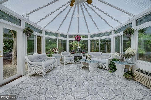 8 WELLS CT, Hainesport, NJ 08036
