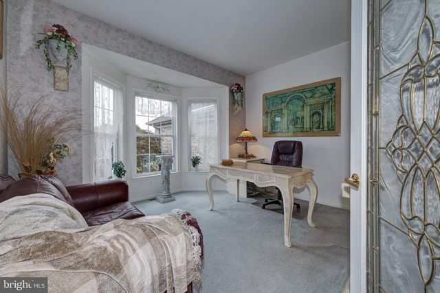 8 WELLS CT, Hainesport, NJ 08036