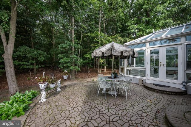 8 WELLS CT, Hainesport, NJ 08036